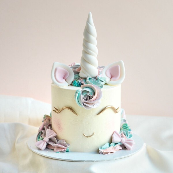 Lyla-corn Cake | Unicorn Theme